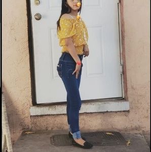 Meet your Posher, Melisa